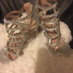 Meet your Posher, Betty